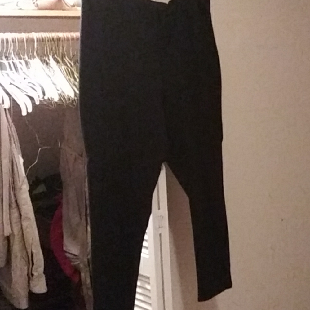 Stretchy dress pants